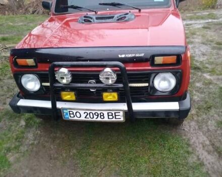 Червоний ВАЗ 2121 Нива, об'ємом двигуна 1.6 л та пробігом 78 тис. км за 2000 $, фото 1 на Automoto.ua