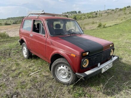 ВАЗ 2121 1990 в Обухове на Automoto.ua Красный ВАЗ 2121, объемом двигателя 1.6 л и пробегом 95 тыс. км за 1550 $, фото 1 на Automoto.ua