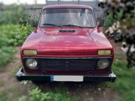 Червоний ВАЗ 2121, об'ємом двигуна 1.5 л та пробігом 3 тис. км за 2100 $, фото 1 на Automoto.ua