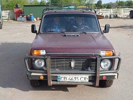 ВАЗ 2121 Нива 1991 у Корюковке на Automoto.ua Червоний ВАЗ 2121 Нива, об'ємом двигуна 1.6 л та пробігом 270 тис. км за 1600 $, фото 1 на Automoto.ua