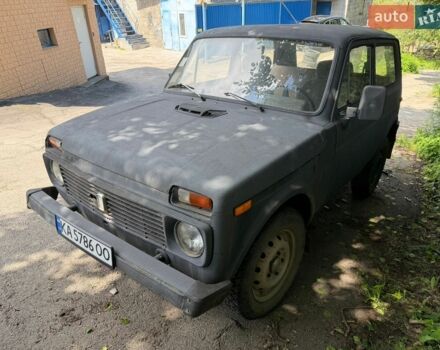 Красный ВАЗ 2121 Нива, объемом двигателя 1.6 л и пробегом 90 тыс. км за 1499 $, фото 1 на Automoto.ua