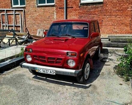 Красный ВАЗ 2121 Нива, объемом двигателя 1.6 л и пробегом 10 тыс. км за 2700 $, фото 1 на Automoto.ua