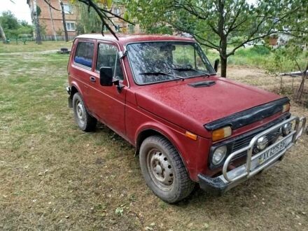 ВАЗ 2121 Нива 1993 в Мерефа на Automoto.ua Красный ВАЗ 2121 Нива, объемом двигателя 1.6 л и пробегом 49 тыс. км за 2000 $, фото 1 на Automoto.ua