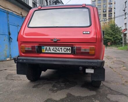 ВАЗ 2121 Нива 1993 в Киеве на Automoto.ua Красный ВАЗ 2121 Нива, объемом двигателя 1.6 л и пробегом 100 тыс. км за 2200 $, фото 1 на Automoto.ua