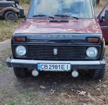 Червоний ВАЗ 2121 Нива, об'ємом двигуна 1.69 л та пробігом 161 тис. км за 2200 $, фото 1 на Automoto.ua