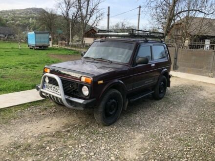 ВАЗ 2121 2012 в Тячеве на Automoto.ua Красный ВАЗ 2121, объемом двигателя 2 л и пробегом 132 тыс. км за 4350 $, фото 1 на Automoto.ua