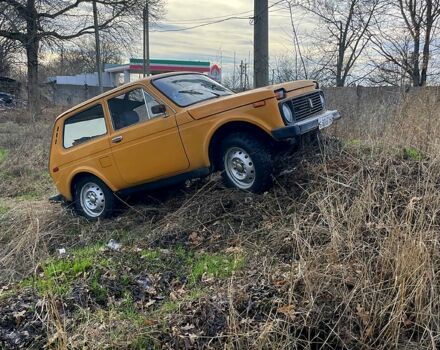 ВАЗ 2121 Нива, об'ємом двигуна 1.6 л та пробігом 100 тис. км за 1400 $, фото 1 на Automoto.ua