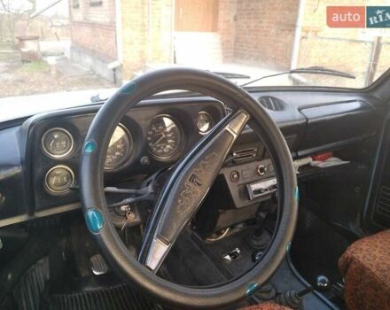 ВАЗ 2121 Нива, объемом двигателя 1.6 л и пробегом 140 тыс. км за 2500 $, фото 3 на Automoto.ua