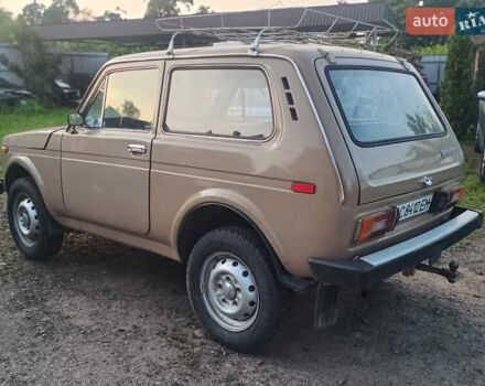ВАЗ 2121 Нива, объемом двигателя 1.6 л и пробегом 34 тыс. км за 1700 $, фото 4 на Automoto.ua