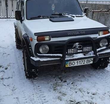 ВАЗ 2121 Нива, объемом двигателя 1.6 л и пробегом 180 тыс. км за 3700 $, фото 4 на Automoto.ua