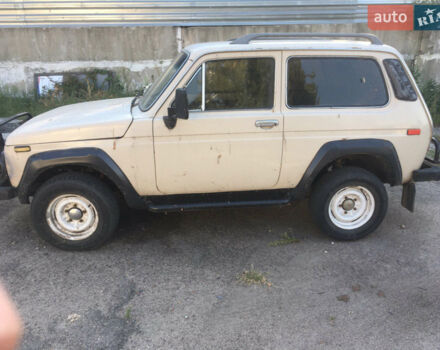 ВАЗ 2121 Нива, объемом двигателя 1.6 л и пробегом 200 тыс. км за 2200 $, фото 1 на Automoto.ua