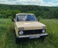 Желтый ВАЗ 2121, объемом двигателя 1.6 л и пробегом 30 тыс. км за 2300 $, фото 4 на Automoto.ua