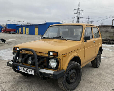 Желтый ВАЗ 2121, объемом двигателя 1.6 л и пробегом 99 тыс. км за 1800 $, фото 1 на Automoto.ua