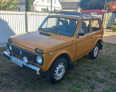 Жовтий ВАЗ 2121 Нива, об'ємом двигуна 1.57 л та пробігом 45 тис. км за 2850 $, фото 8 на Automoto.ua