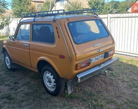 Жовтий ВАЗ 2121 Нива, об'ємом двигуна 1.57 л та пробігом 45 тис. км за 2850 $, фото 7 на Automoto.ua