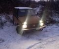 Желтый ВАЗ 2121 Нива, объемом двигателя 1.6 л и пробегом 200 тыс. км за 2100 $, фото 5 на Automoto.ua