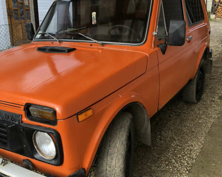 Желтый ВАЗ 2121 Нива, объемом двигателя 1.6 л и пробегом 200 тыс. км за 1650 $, фото 1 на Automoto.ua