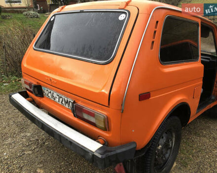 Желтый ВАЗ 2121 Нива, объемом двигателя 1.6 л и пробегом 200 тыс. км за 1750 $, фото 6 на Automoto.ua