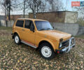 Желтый ВАЗ 2121 Нива, объемом двигателя 1.59 л и пробегом 100 тыс. км за 2400 $, фото 2 на Automoto.ua