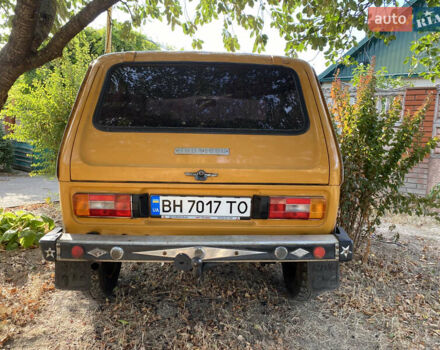 Жовтий ВАЗ 2121 Нива, об'ємом двигуна 1.6 л та пробігом 73 тис. км за 2500 $, фото 1 на Automoto.ua