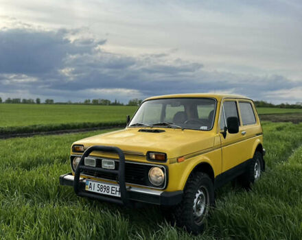 Желтый ВАЗ 2121 Нива, объемом двигателя 1.57 л и пробегом 129 тыс. км за 2800 $, фото 1 на Automoto.ua