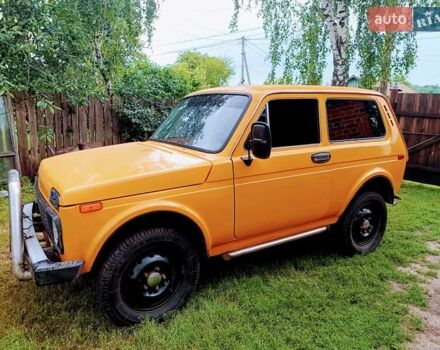 Жовтий ВАЗ 2121 Нива, об'ємом двигуна 1.69 л та пробігом 80 тис. км за 3500 $, фото 2 на Automoto.ua
