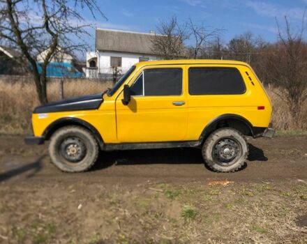 Жовтий ВАЗ 2121 Нива, об'ємом двигуна 1 л та пробігом 23 тис. км за 1250 $, фото 1 на Automoto.ua