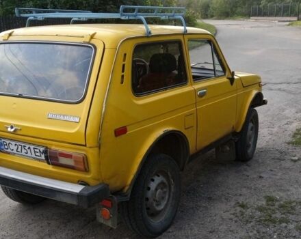 Желтый ВАЗ 2121, объемом двигателя 1.6 л и пробегом 70 тыс. км за 1280 $, фото 4 на Automoto.ua