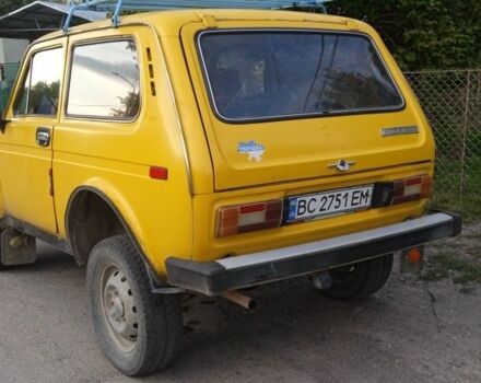 Желтый ВАЗ 2121, объемом двигателя 1.6 л и пробегом 70 тыс. км за 1280 $, фото 5 на Automoto.ua