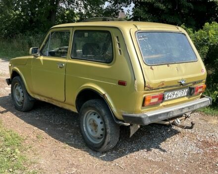 Желтый ВАЗ 2121, объемом двигателя 1.5 л и пробегом 333 тыс. км за 850 $, фото 2 на Automoto.ua