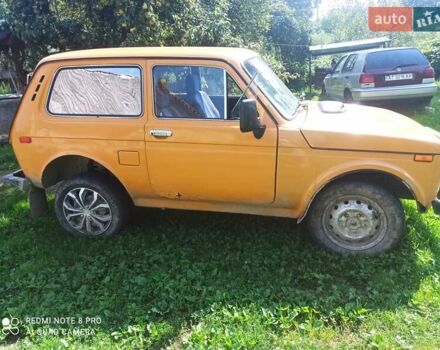 Жовтий ВАЗ 2121 Нива, об'ємом двигуна 1.6 л та пробігом 63 тис. км за 1100 $, фото 1 на Automoto.ua