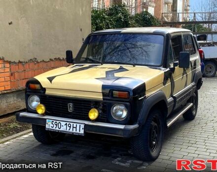 Жовтий ВАЗ 2121 Нива, об'ємом двигуна 1.6 л та пробігом 185 тис. км за 1000 $, фото 2 на Automoto.ua