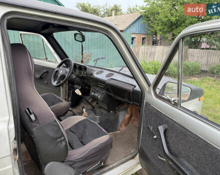 Сірий ВАЗ 2121 Нива, об'ємом двигуна 1.45 л та пробігом 100 тис. км за 1250 $, фото 7 на Automoto.ua