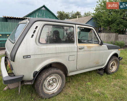 Сірий ВАЗ 2121 Нива, об'ємом двигуна 1.45 л та пробігом 100 тис. км за 1250 $, фото 5 на Automoto.ua