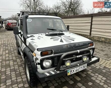 Сірий ВАЗ 2121 Нива, об'ємом двигуна 1.7 л та пробігом 100 тис. км за 2450 $, фото 1 на Automoto.ua