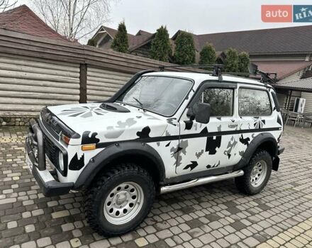 Сірий ВАЗ 2121 Нива, об'ємом двигуна 1.7 л та пробігом 100 тис. км за 2450 $, фото 3 на Automoto.ua