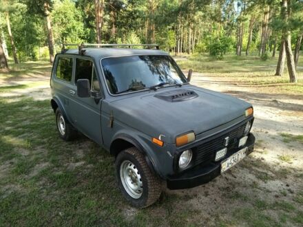 ВАЗ 2121 1990 в Сумах на Automoto.ua Серый ВАЗ 2121, объемом двигателя 0 л и пробегом 200 тыс. км за 850 $, фото 1 на Automoto.ua