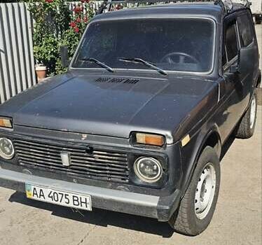 Сірий ВАЗ 2121 Нива, об'ємом двигуна 1.57 л та пробігом 180 тис. км за 1700 $, фото 1 на Automoto.ua