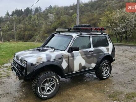 ВАЗ 2121 Нива 1992 у Івано-Франківську на Automoto.ua Сірий ВАЗ 2121 Нива, об'ємом двигуна 1.6 л та пробігом 104 тис. км за 5900 $, фото 1 на Automoto.ua