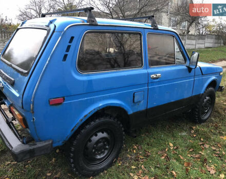 Синій ВАЗ 2121 Нива, об'ємом двигуна 1.6 л та пробігом 75 тис. км за 1100 $, фото 3 на Automoto.ua