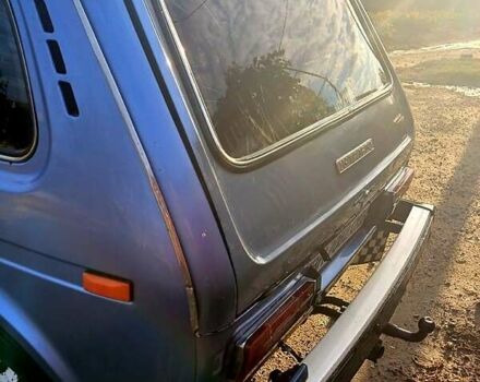 Синий ВАЗ 2121 Нива, объемом двигателя 1.6 л и пробегом 100 тыс. км за 2400 $, фото 1 на Automoto.ua