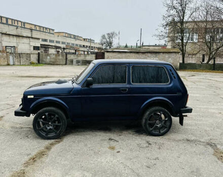 Синий ВАЗ 2121 Нива, объемом двигателя 1.6 л и пробегом 193 тыс. км за 2699 $, фото 4 на Automoto.ua