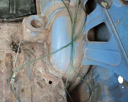 Синий ВАЗ 2121 Нива, объемом двигателя 1.3 л и пробегом 42 тыс. км за 1400 $, фото 9 на Automoto.ua