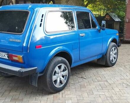 Синій ВАЗ 2121 Нива, об'ємом двигуна 1.57 л та пробігом 138 тис. км за 3000 $, фото 2 на Automoto.ua