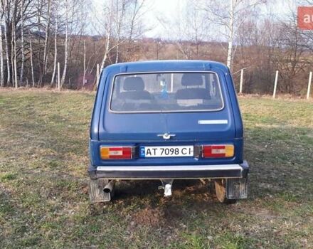 Синий ВАЗ 2121 Нива, объемом двигателя 1.6 л и пробегом 250 тыс. км за 2300 $, фото 6 на Automoto.ua