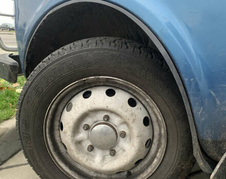 Синий ВАЗ 2121 Нива, объемом двигателя 1.6 л и пробегом 200 тыс. км за 3000 $, фото 10 на Automoto.ua