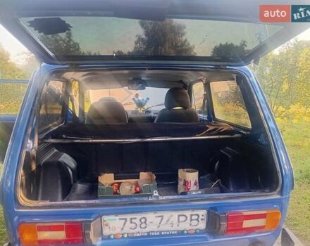 Синій ВАЗ 2121 Нива, об'ємом двигуна 1.6 л та пробігом 180 тис. км за 1900 $, фото 7 на Automoto.ua