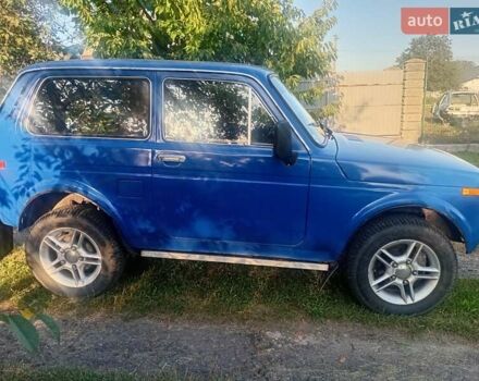 Синій ВАЗ 2121 Нива, об'ємом двигуна 1.6 л та пробігом 180 тис. км за 1900 $, фото 9 на Automoto.ua