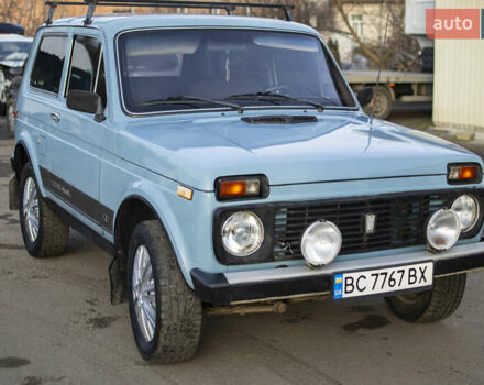 Синий ВАЗ 2121 Нива, объемом двигателя 1.57 л и пробегом 174 тыс. км за 2800 $, фото 2 на Automoto.ua