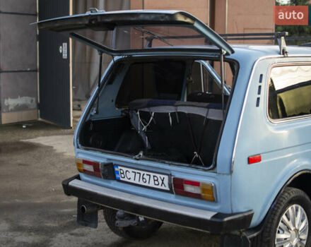 Синий ВАЗ 2121 Нива, объемом двигателя 1.57 л и пробегом 174 тыс. км за 2800 $, фото 13 на Automoto.ua